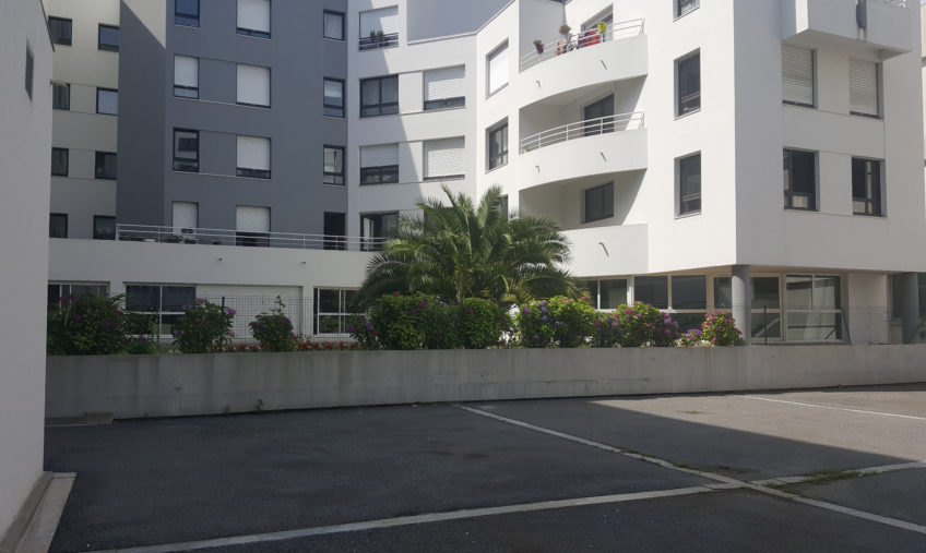 BUREAU BREST PROCHE SIAM A VENDRE - 748