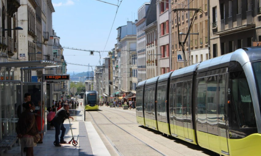 LOCAL COMMERCIAL BREST CENTRE VILLE JAURES A LOUER - 828