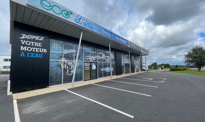 LOCAL COMMERCIAL ZA PEN PRAT SAINTE SEVE A LOUER - 864