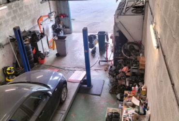 LOCAL ACTIVITE BREST KERGONAN A VENDRE