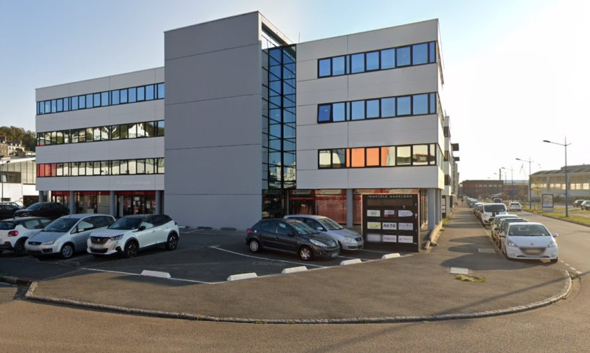 BUREAU BREST PORT DE COMMERCE A LOUER - 922