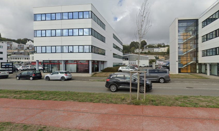 BUREAU BREST PORT DE COMMERCE A LOUER - 922