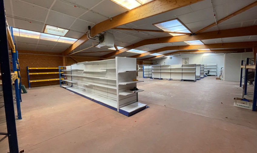 LOCAL ACTIVITE KERSAINT PLABENNEC A VENDRE - 1018