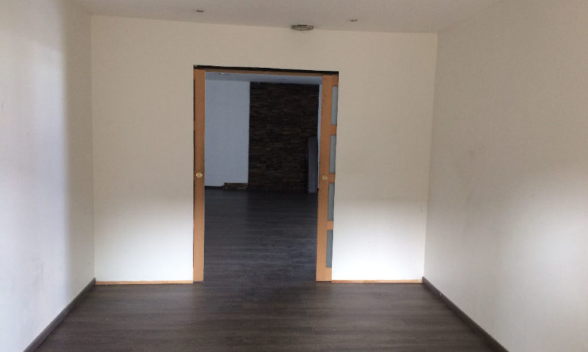 LOCAL COMMERCIAL BREST KERGONAN A LOUER - 9473
