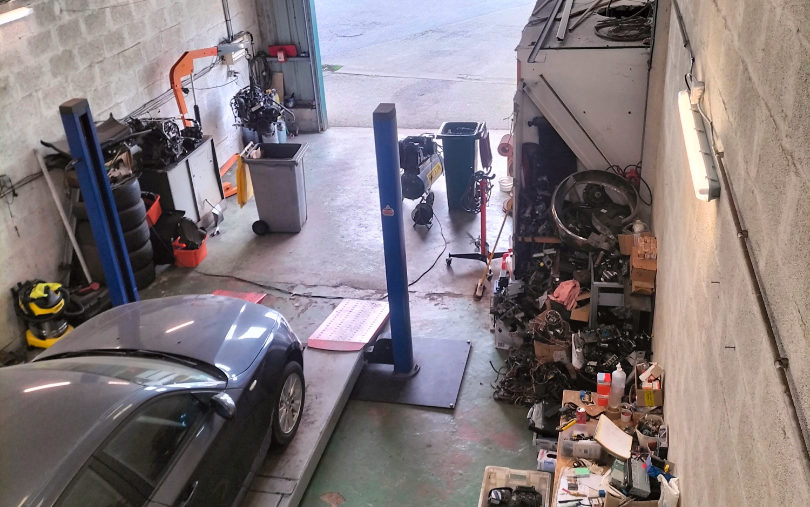 LOCAL ACTIVITE BREST KERGONAN A VENDRE - 875