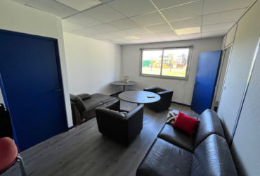 LOCAL ACTIVITE  CHATEAULIN A LOUER - 1263