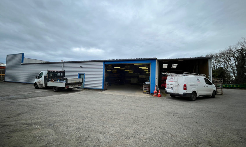 LOCAL ACTIVITE GOUESNOU KERGARADEC A VENDRE - 1493