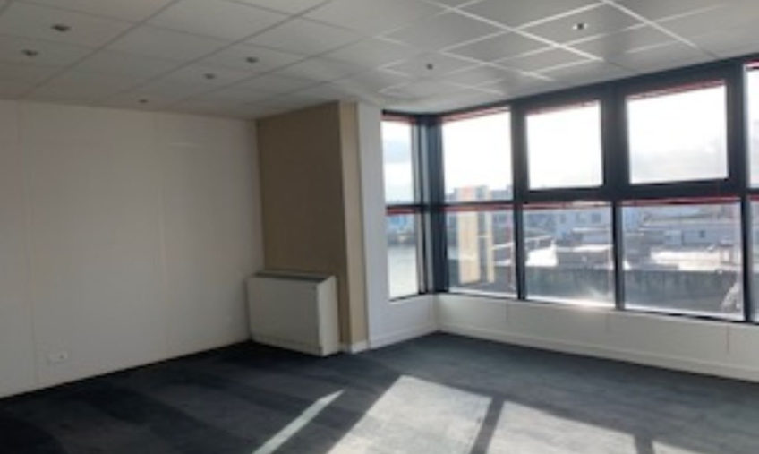BUREAU BREST PORT DE COMMERCE A LOUER - 1505