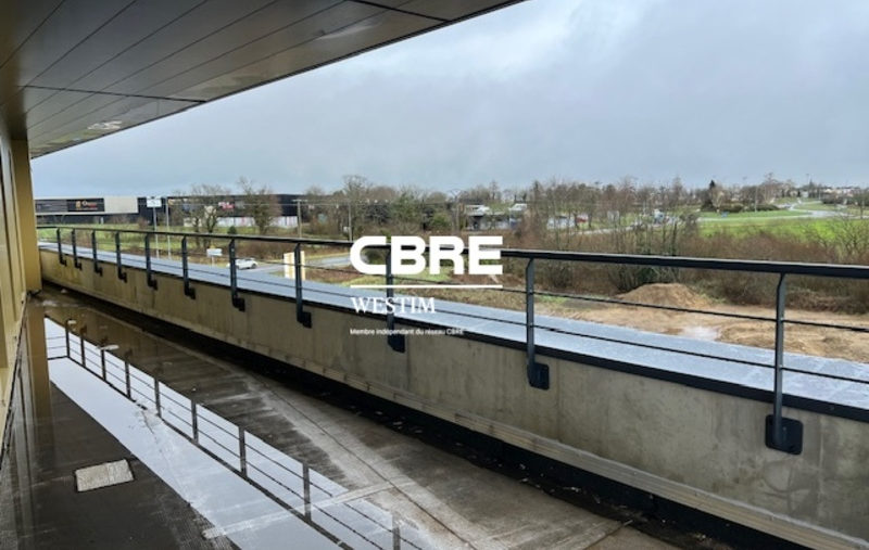 BUREAU GUIPAVAS PRAT PIP A LOUER - 887