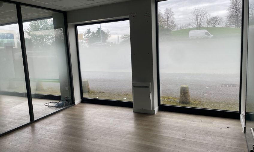 A LOUER LOCAL COMMERCIAL - 1479