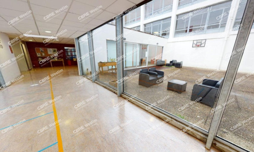 A LOUER PLATEAU DE BUREAU - 1571