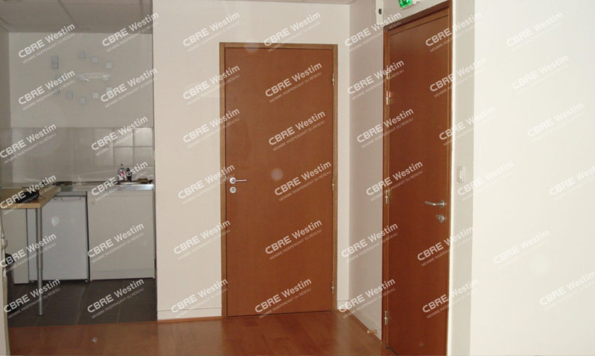 A LOUER PLATEAU DE BUREAUX PORT DE COMMERCE - 1590