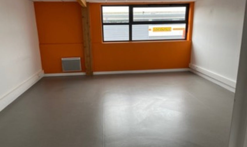 BUREAU BREST PORT DE COMMERCE A LOUER - 1346