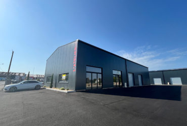 LOCAL ACTIVITE NEUF LANDERNEAU A LOUER