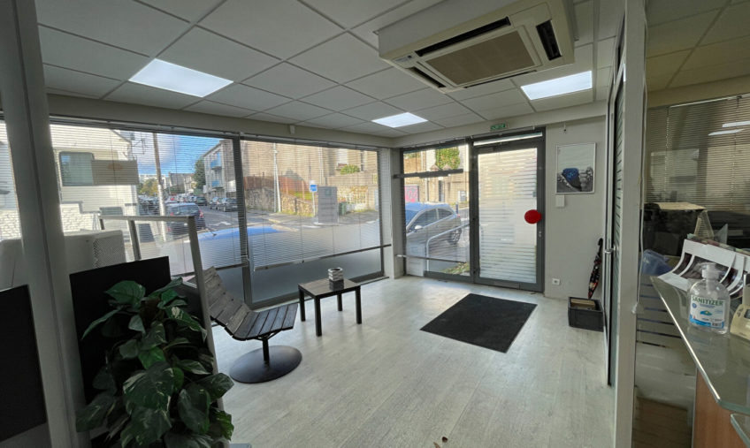 BUREAU BREST SAINT MARC A VENDRE - 1394