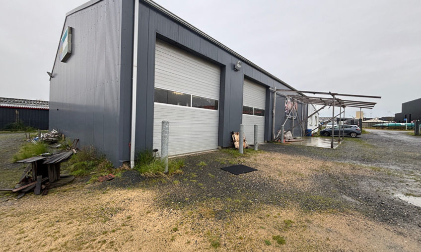 Local d&rsquo;activité Landivisiau 550 m2 - 1460