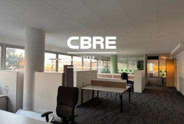 BUREAU GUIPAVAS PRAT PIP A LOUER