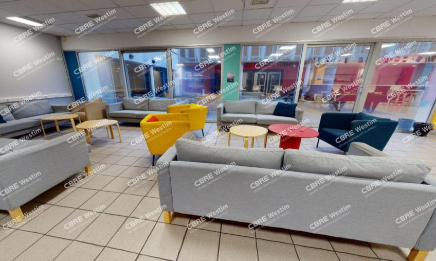 A LOUER PLATEAU DE BUREAU - 1571