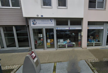 A LOUER LOCAL COMMERCIAL - 1579