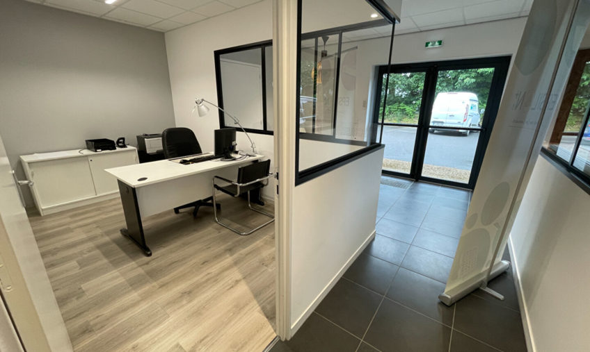 Local d&rsquo;activité Gouesnou 225 m2 - 1598