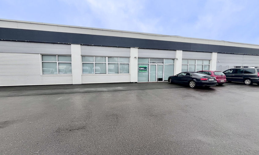 A LOUER – ST THONAN – BUREAUX 175 M² - 830