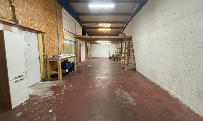 LOCAL ACTIVITE  BREST KERGARADEC A LOUER - 973