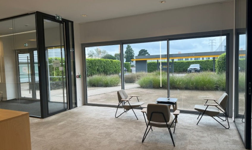 A LOUER – BREST PORT DE COMMERCE – IMMEUBLE DE BUREAUX DE 1099 M² - 1369