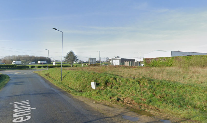 LOCAL ACTIVITE  SAINTE SEVE A VENDRE - 1382