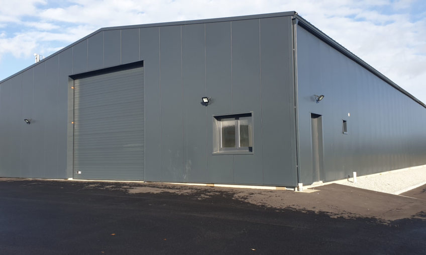 LOCAL ACTIVITE DIRINON A LOUER - 1428