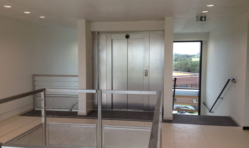 A LOUER – GUIPAVAS AEROPORT – BUREAU DE 20 M² - 1605