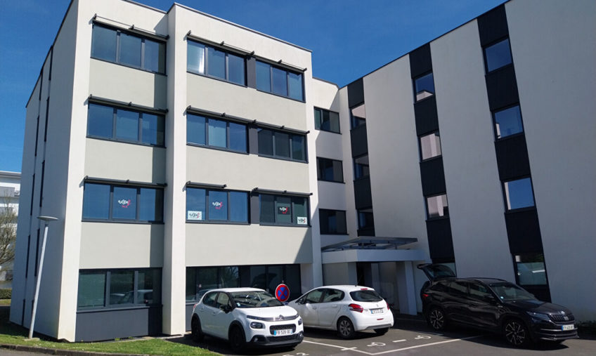 A LOUER – BUREAUX DE 126 M² – BREST KERGARADEC - 1613