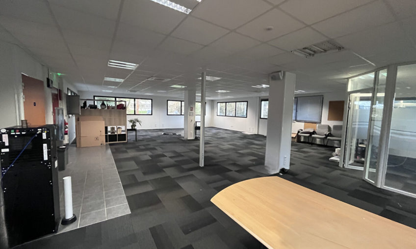A VENDRE / A LOUER – GOUESNOU KERGARADEC – BUREAUX DE 188 M² - 1684