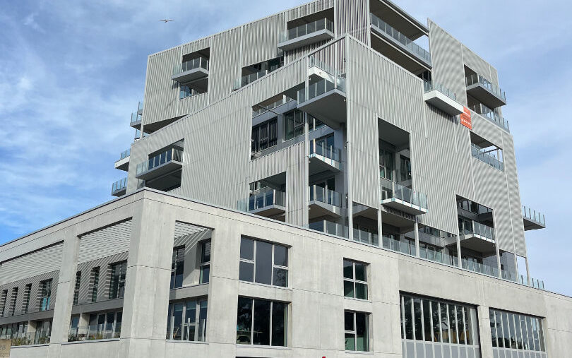 Bureaux au coeur du quartier tertiaire de la Base à LORIENT - 1695