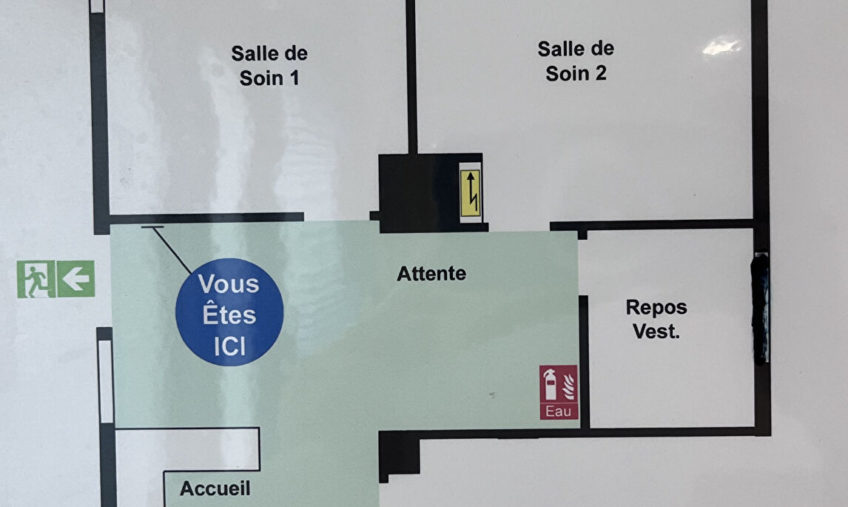 A LOUER – LANDERNEAU – LOCAL PROFESSIONNEL DE  70 M² - 1699