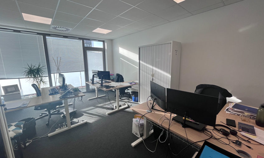 A LOUER – BREST PORT DE COMMERCE  – BUREAUX DE 768 M2 - 1712