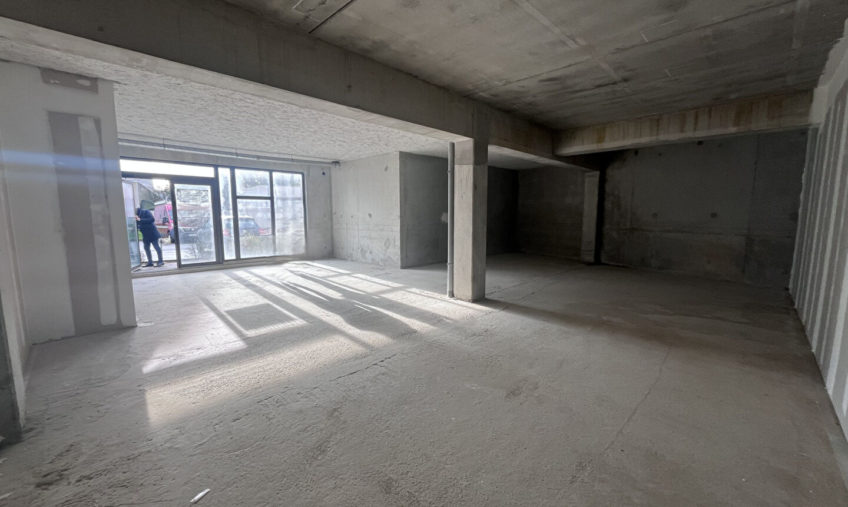 A VENDRE – BREST RIVE DROITE – LOCAL PROFESSIONNEL DE 99 M² - 1724