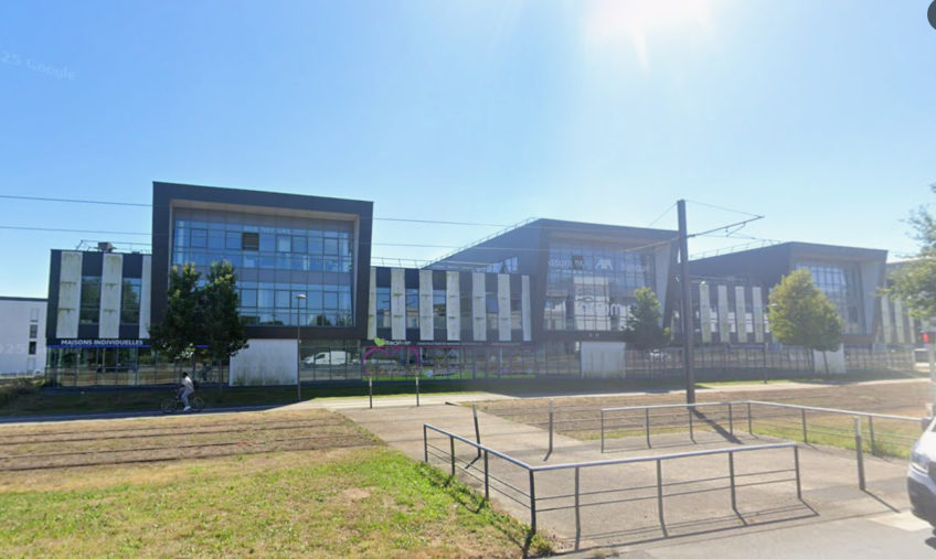 A LOUER – GUIPAVAS – Kergonan / Froutven – BUREAUX DE 360 M2 - 1733