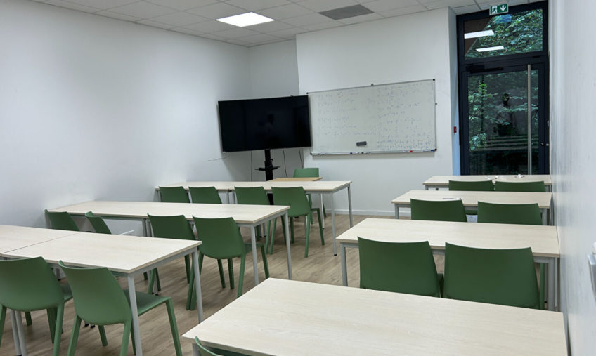 GUIPAVAS – AEROPORT – A LOUER PLATEAU DE BUREAUX DE 307 M2 - 1738