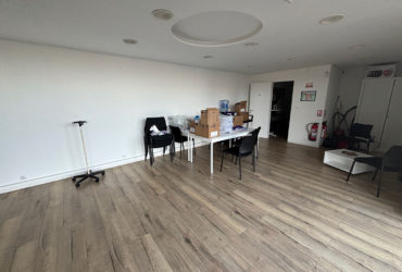 LOCAL ACTIVITE  BREST KERGARADEC A LOUER