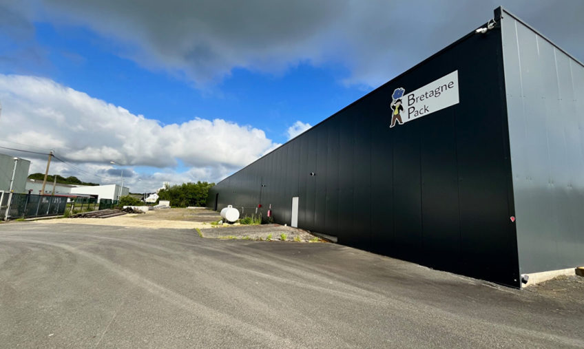Entrepôt / local industriel Landivisiau 3000 m2 - 975