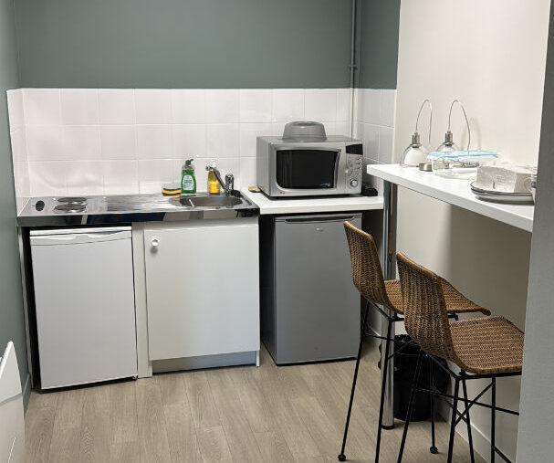 A LOUER – BUREAU DE 18 M² – GUIPAVAS PRAT PIP - 1350