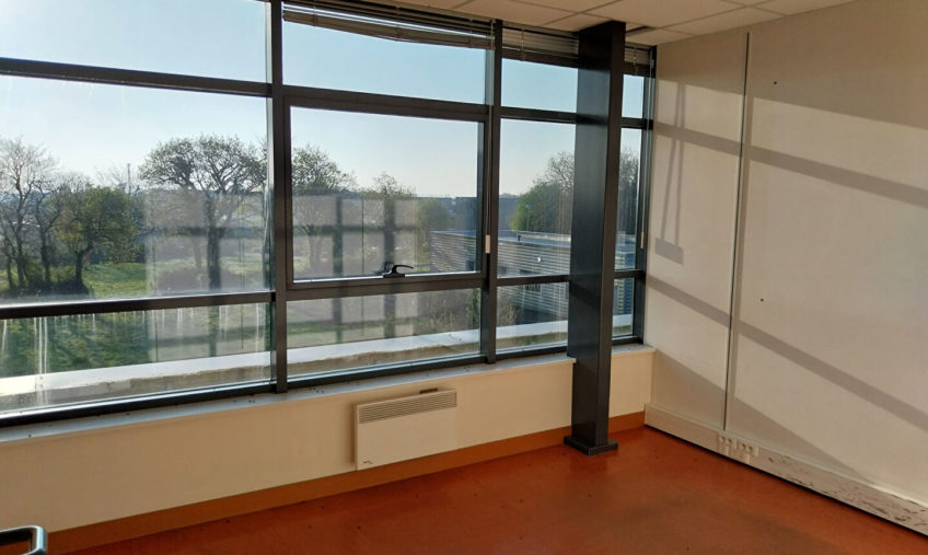 A LOUER – TECHNOPOLE PLOUZANE – BUREAUX - 1386