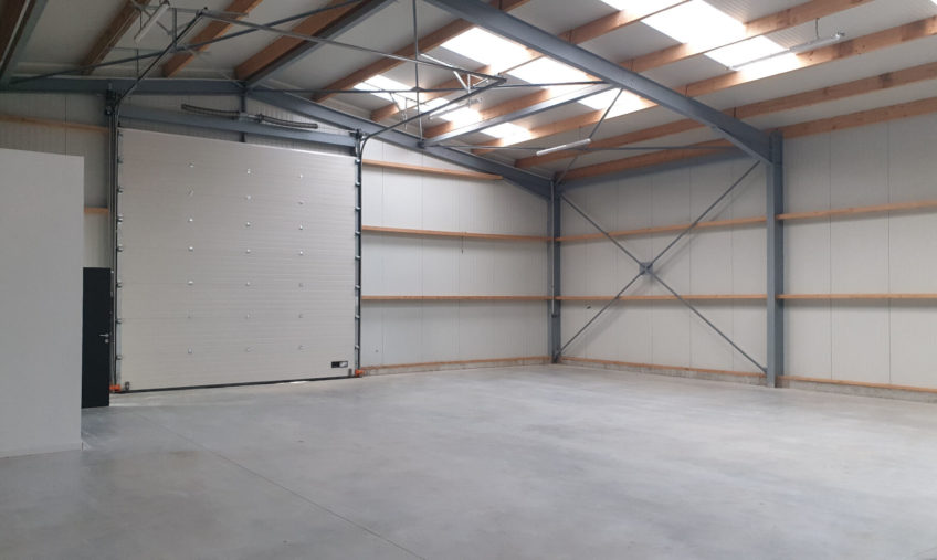 LOCAL ACTIVITE DIRINON A LOUER - 1428