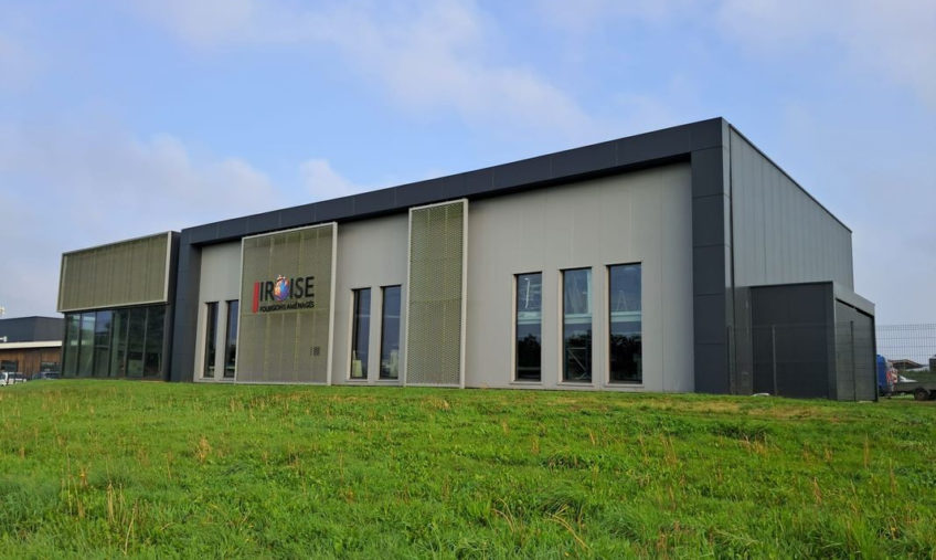 LOCAL ACTIVITE MILIZAC KERHUEL A LOUER - 1549