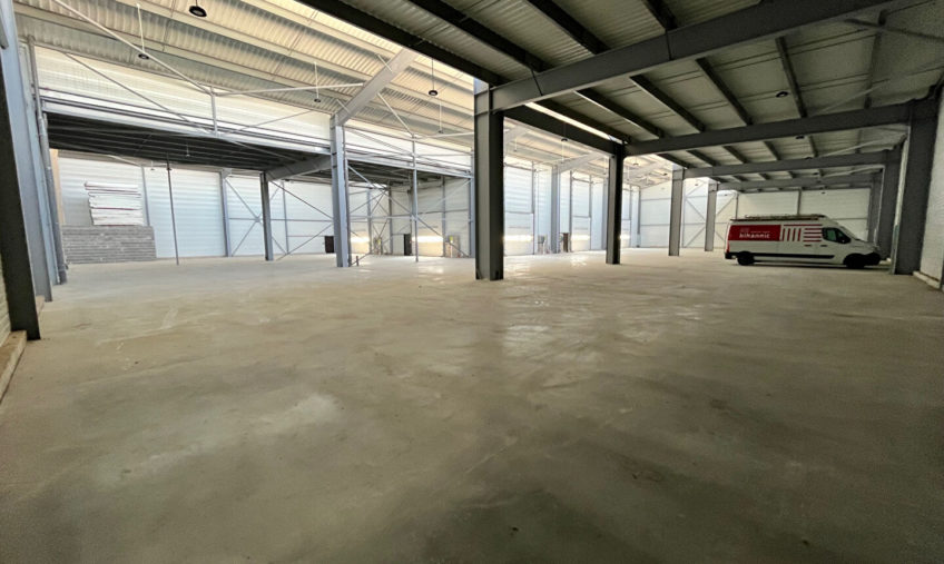 Local d&rsquo;activité Guipavas 844 m2 - 1580