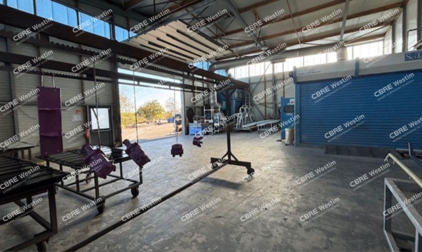 Local d&rsquo;activité Plouguin - 1597