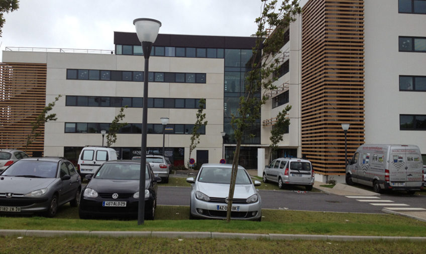 A LOUER – GUIPAVAS AEROPORT – BUREAU DE 20 M² - 1605