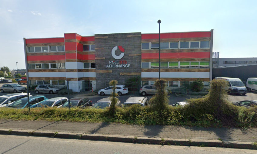 A LOUER  – BREST KERGONAN – PLATEAU DE BUREAUX - 1610