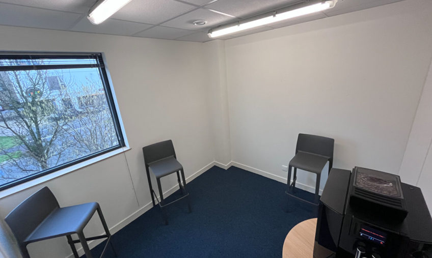 A LOUER – GUIPAVAS AEROPORT – BUREAUX DE 178 M² - 1687