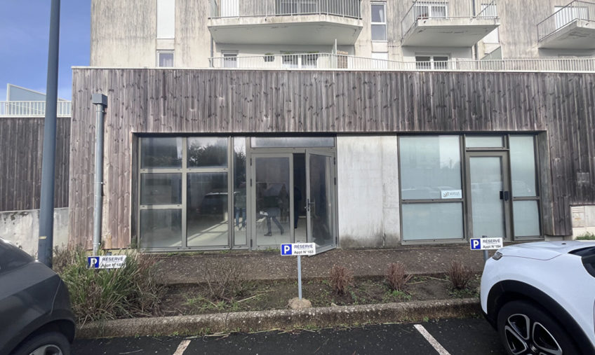 A VENDRE – BREST RIVE DROITE – LOCAL PROFESSIONNEL DE 99 M² - 1724